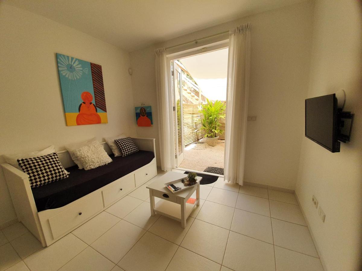 A2 Apartment Budget At Jan Thiel Curacao Exterior foto